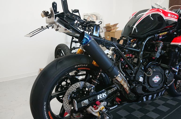 フェンダーレス