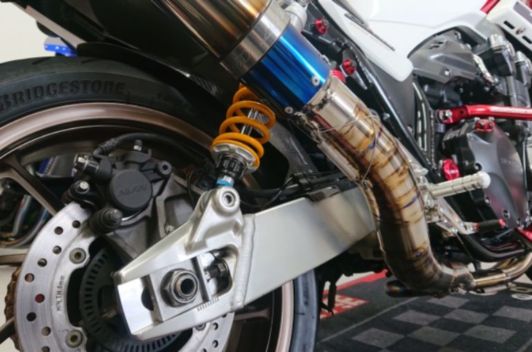 CB1300スーパーボルドール メンテナンス