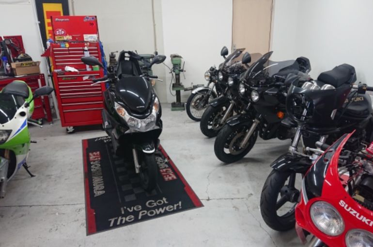 バイクメンテナンス