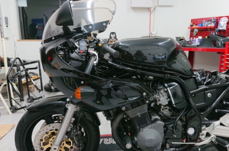 GS1200SS ハンドルアップ化&フェンダーレスKIT装着②