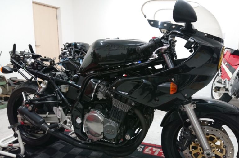 GS1200SS ハンドルアップ化&フェンダーレスKIT装着②