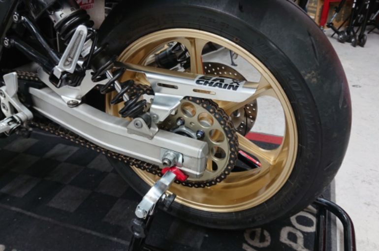 ブレンボ ブレーキ GS1200SS サポート付き GS1200SS ホイール交換・ブレーキ廻り強化③