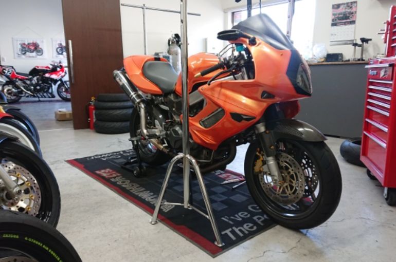 Vtr1000f Fcr 足廻りカスタム