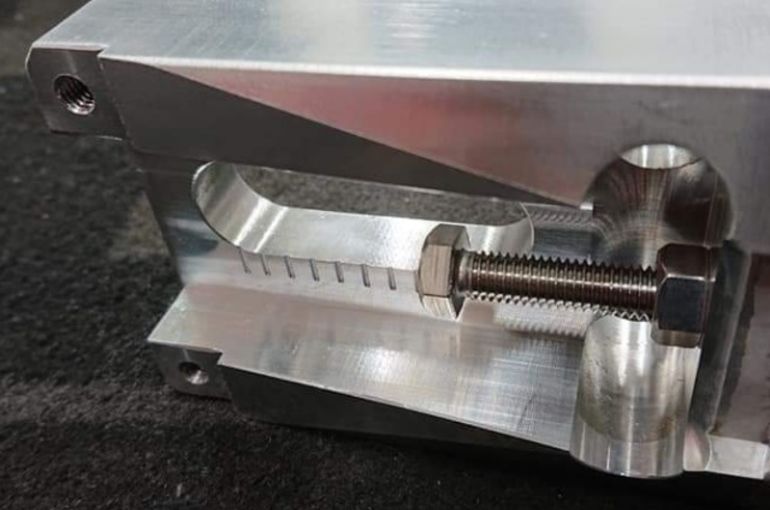 GS1200SS スイングアームワンオフ製作①