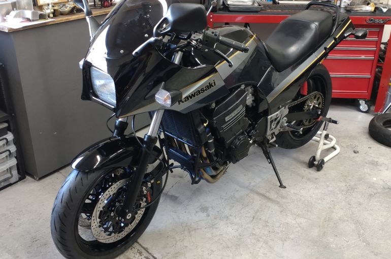 GPZ900R カスタム