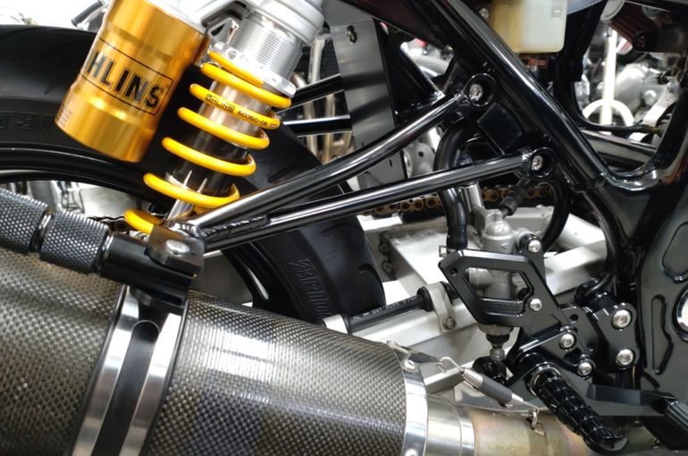 GS1200SS オーリンズにキャブ廻りと色々カスタムです⑥