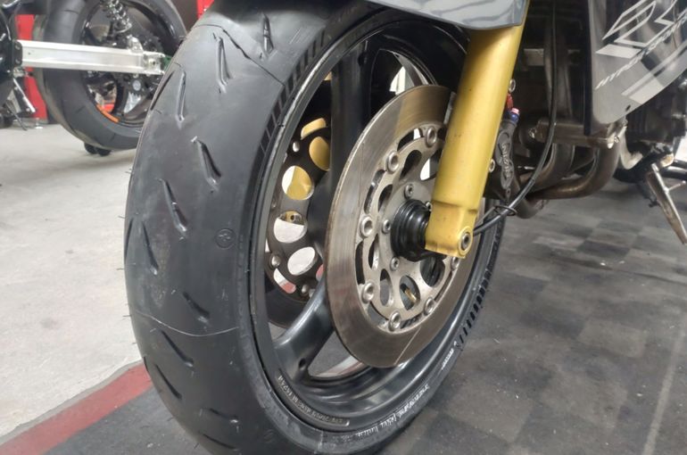 GSX-R1100K リヤホイール5.5Jコンバート!