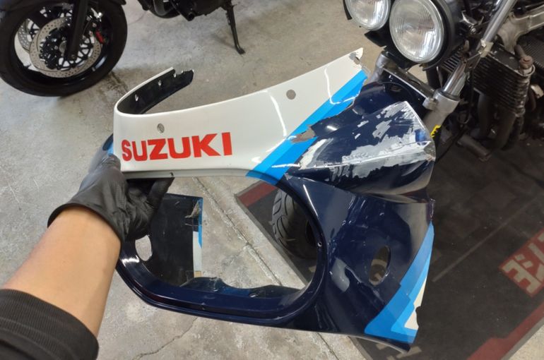 GSX-R1100 転倒修理とカスタム作業です!②