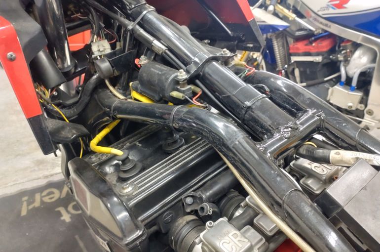 GPZ900R  メンテナンス