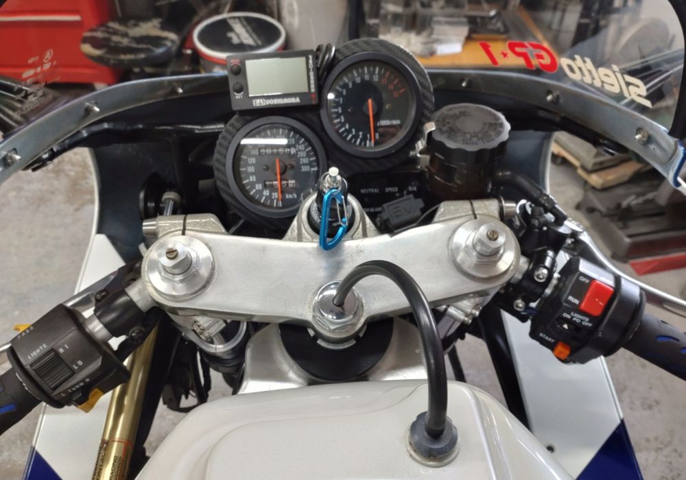 GSX-R750カスタム