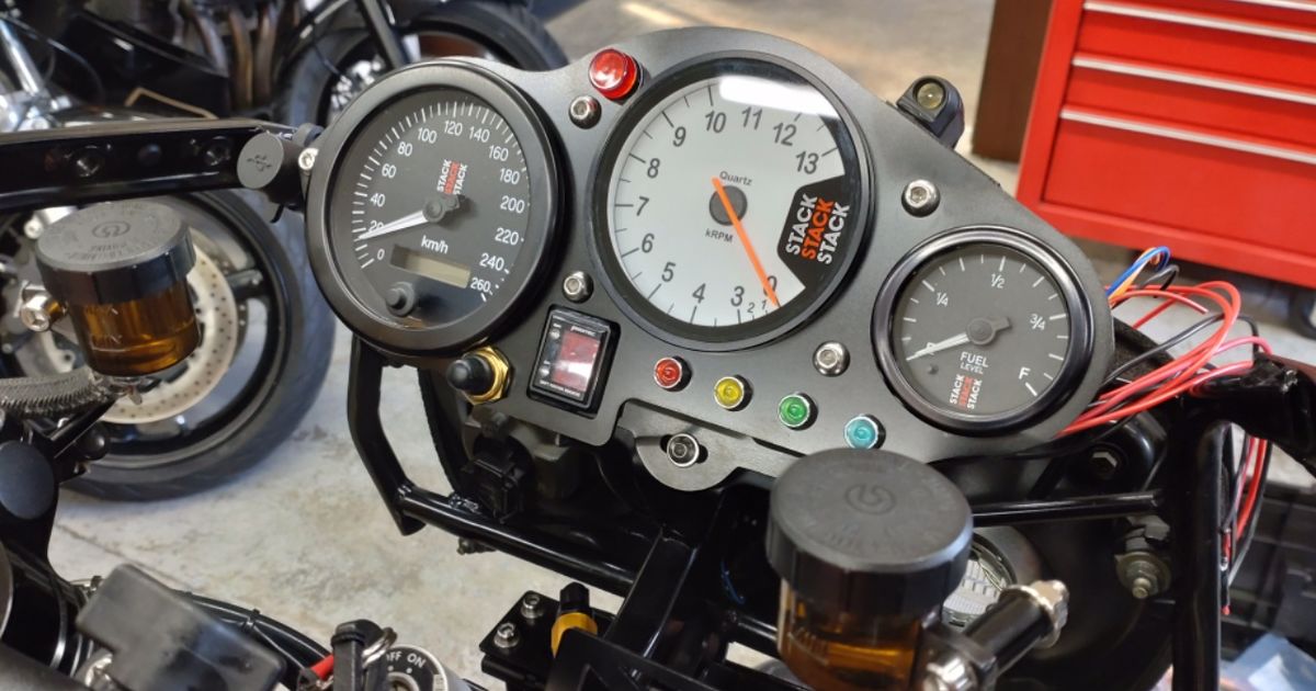 Suzuki GS1200SS メーター　長期保管品　ジャンク 四国から帰還 GS1200SS デモ機1号レプリカ②