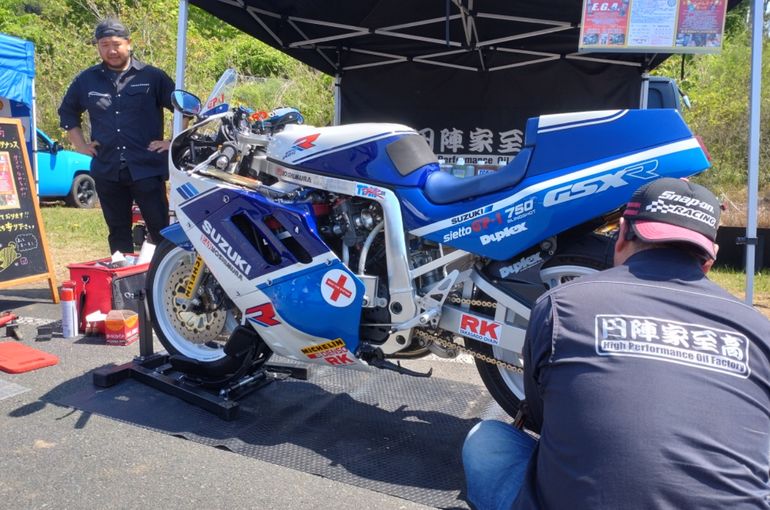 飯田レーシングファクトリー