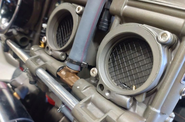 GPZ900R キャブレター