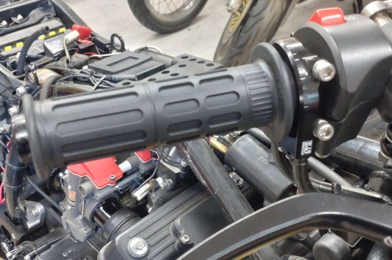 GPZ900R カスタム