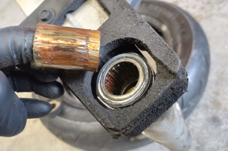 GSX-R1100 メンテナンス