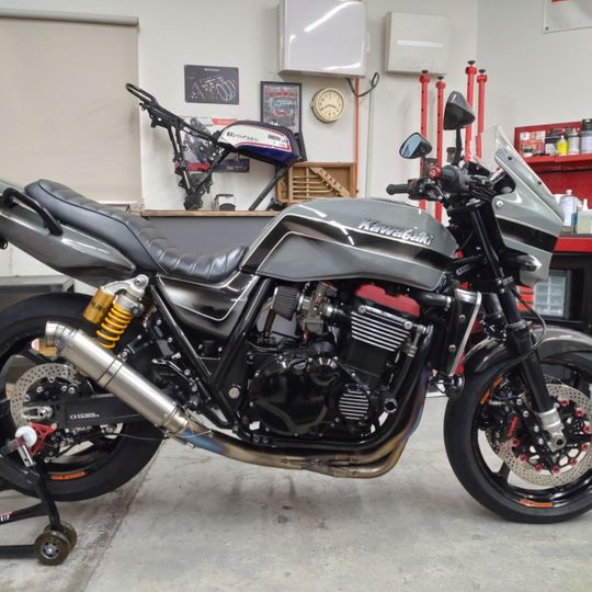 ZRX1200 カスタム
