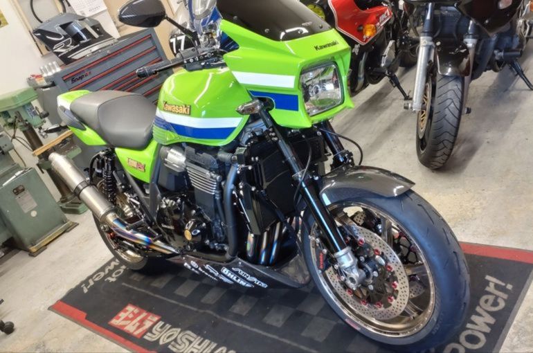 ZRX1200D カスタム