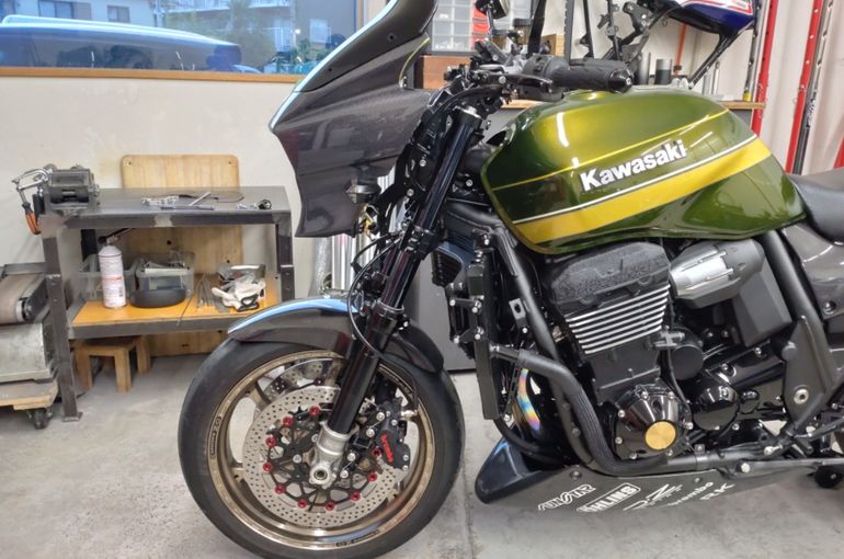 ZRX1200D カスタム
