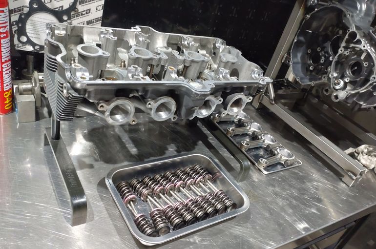 飯田レーシングファクトリー