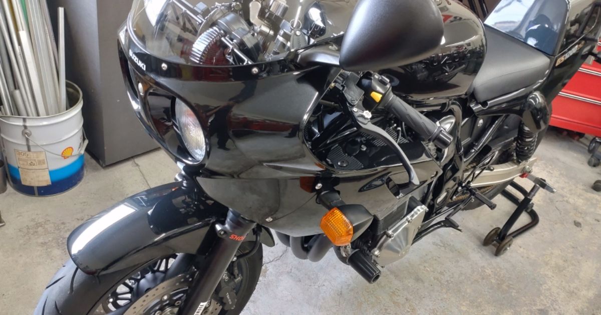 Suzuki GS1200SS メーター　長期保管品　ジャンク GS1200SS メーター追加とフェンダーレスKIT装着。