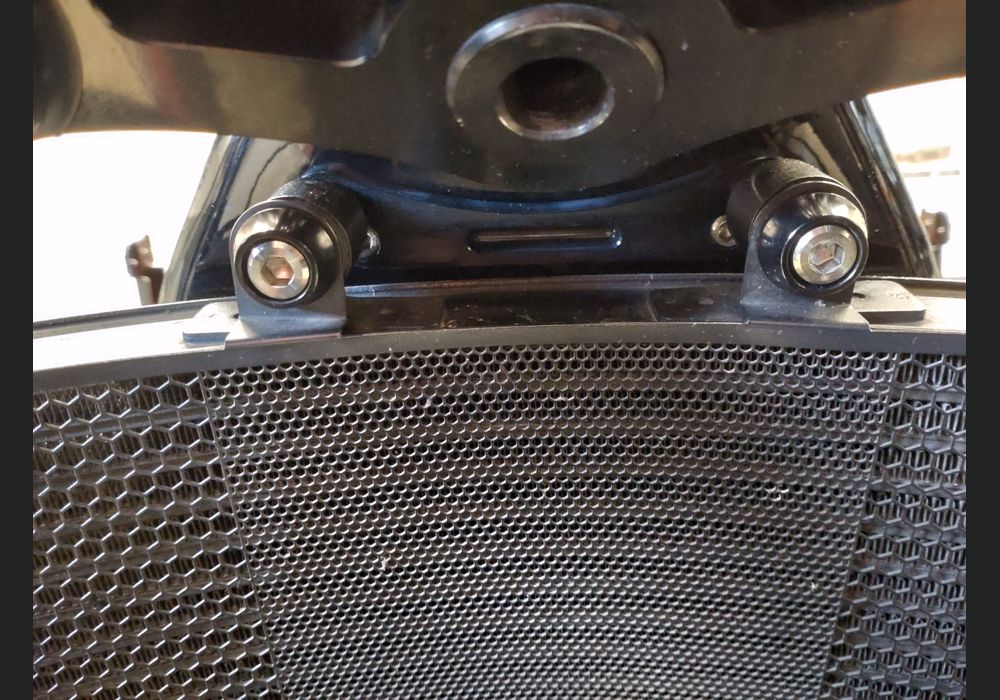 川崎で飯田レーシングファクトリーのオリジナルパーツを販売中です