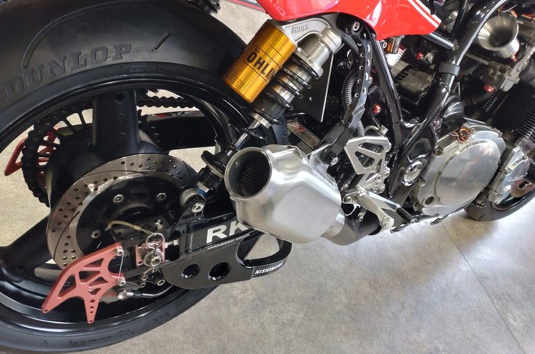 モナカサイレンサー