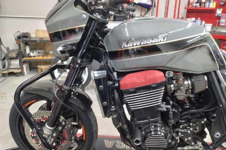 ZRX1200 カスタム