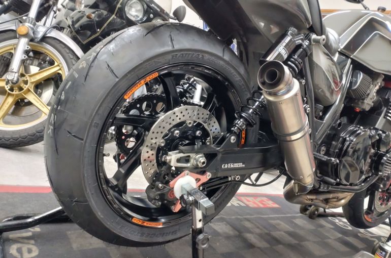 ZRX1200Rカスタム