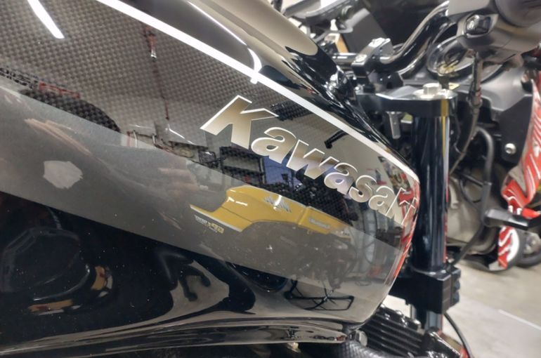 ZRX1200D カスタム