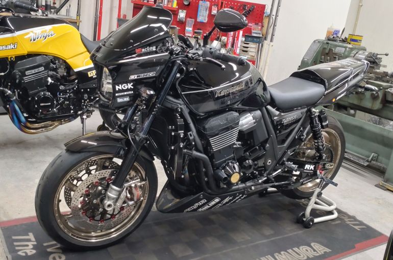 ZRX1200D カスタム