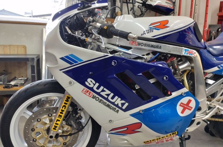 GSX-R750J カスタム