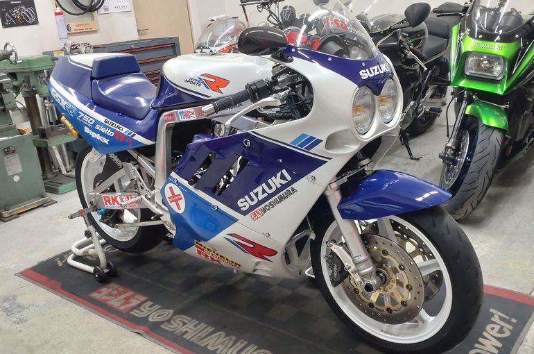 飯田レーシングファクトリー