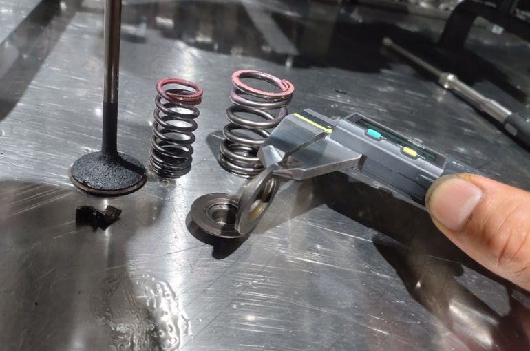 GSX-R750J カスタム