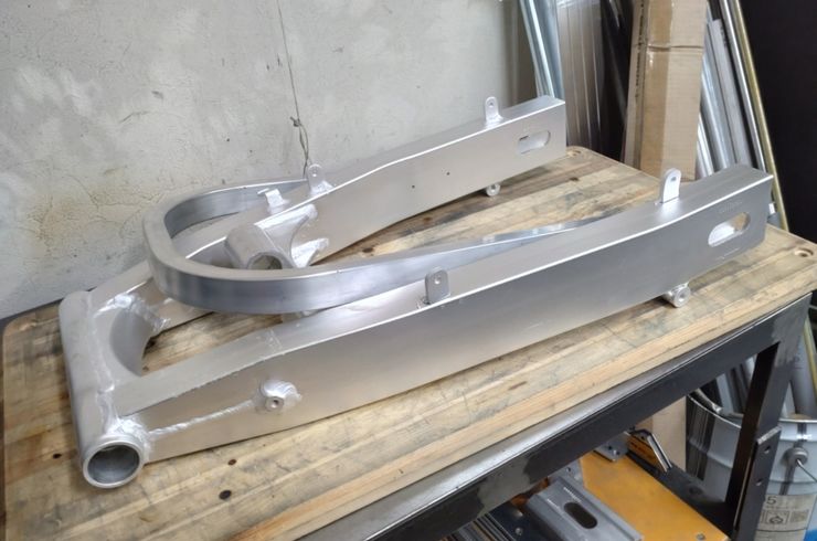 GSX-R750J スイングアーム