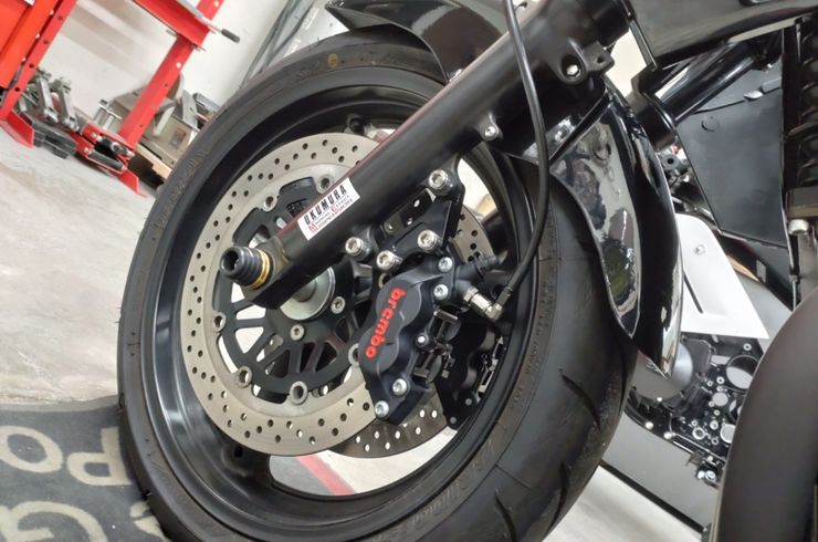 GS1200SS ブレンボ