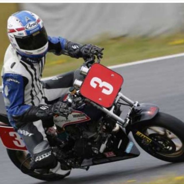 レース